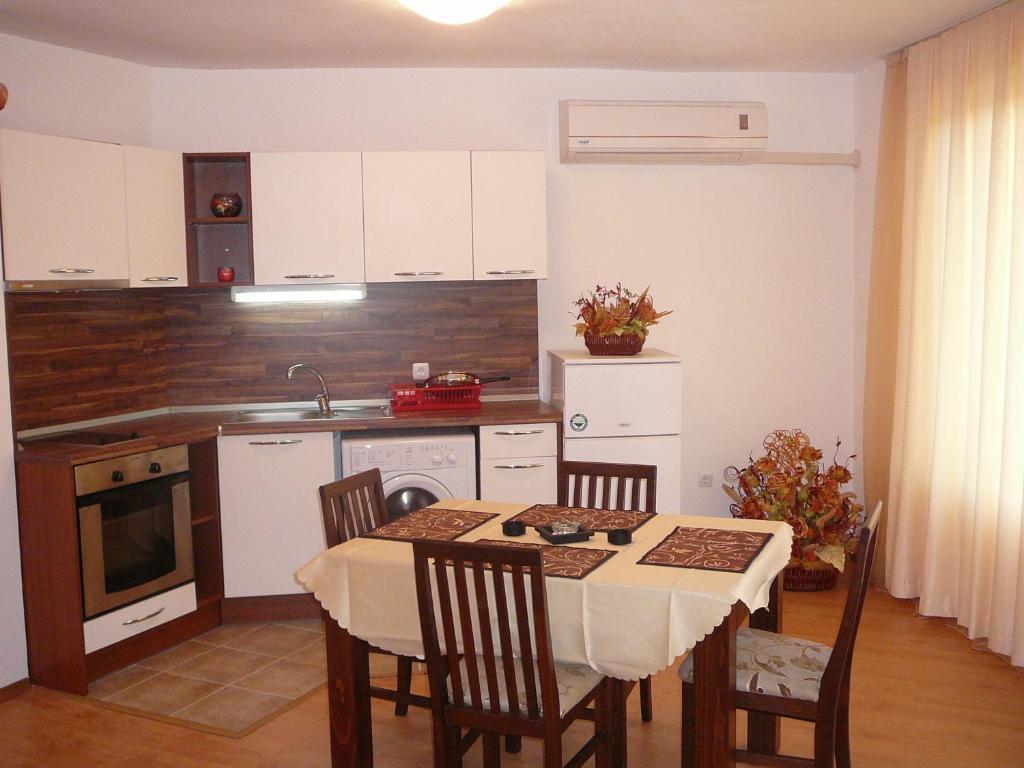 Yassen Holiday Village Солнечный берег Экстерьер фото