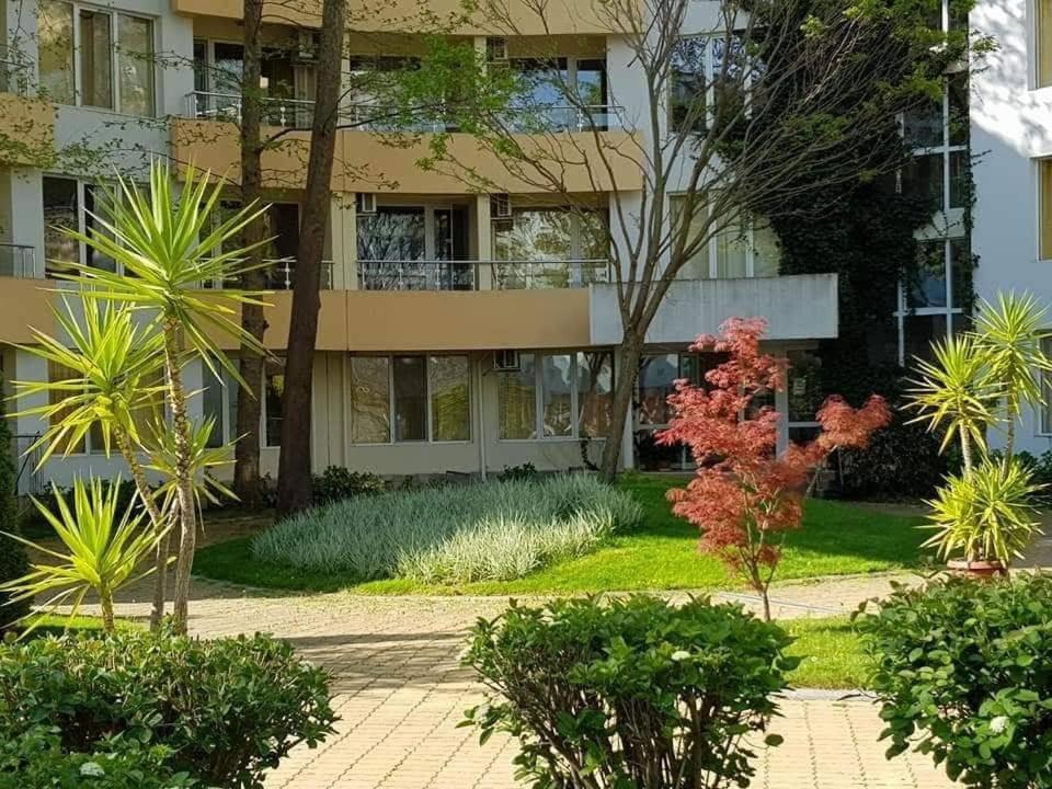 Yassen Holiday Village Солнечный берег Экстерьер фото